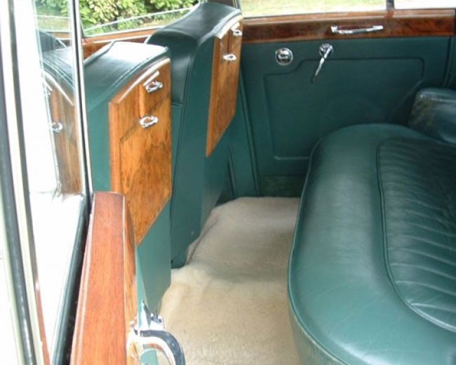 Classic Wedding Cars image 19