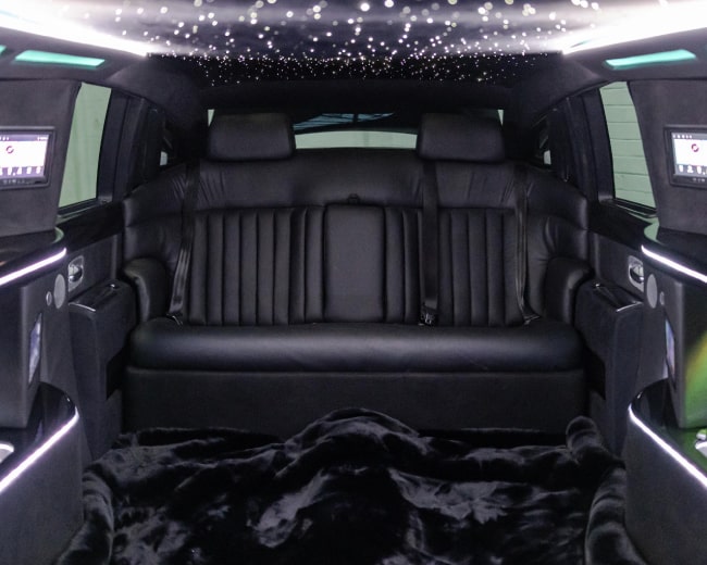Limo Hire image 3