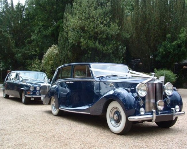 Modern Wedding Cars image 18