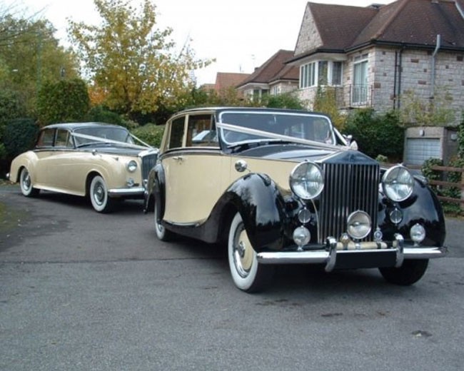 Modern Wedding Cars image 18