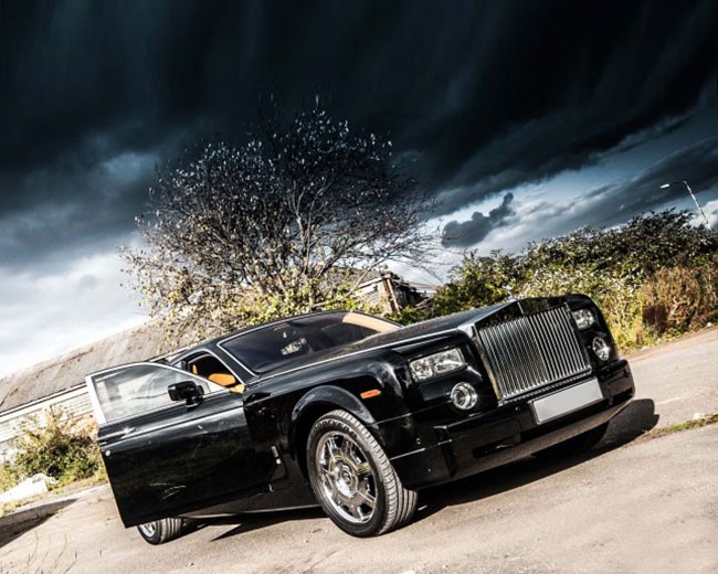 Modern Wedding Cars image 18